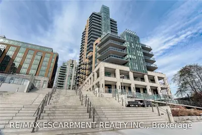 2060 Lakeshore Road 504, Burlington, ON L7R 0G2