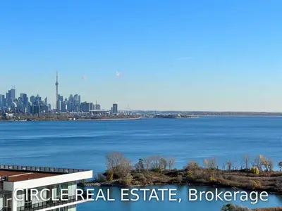 33 Shore Breeze Drive 2106, Toronto W06, On M8v 0g1