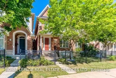 3367 Eglinton Avenue W, Mississauga, ON L5M 7W8