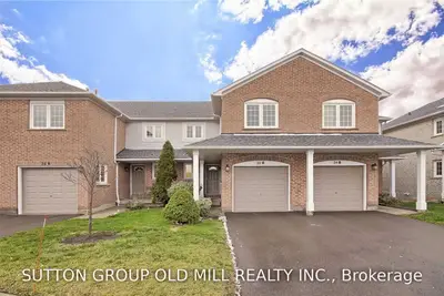 5305 Glen Erin Drive 35 B, Mississauga, ON L5M 5N7