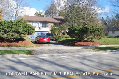 221 Wedgewood Drive, Oakville, ON L6J 4R6