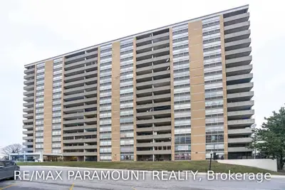 40 Panorama Court 1811, Toronto W10, ON M9V 4M1