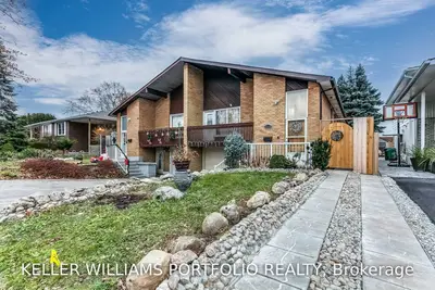 2356 Delkus Crescent, Mississauga, ON L5A 1K7