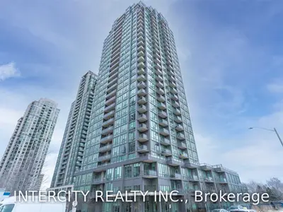 3525 Kariya Drive 206, Mississauga, ON L5B 0C2