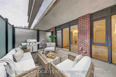 430 Roncesvalles Avenue 208, Toronto W01, ON M6R 3B9