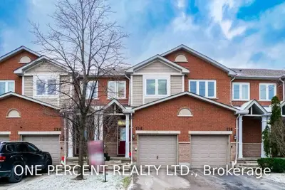 833 Scollard Court 118, Mississauga, ON L5V 2B4