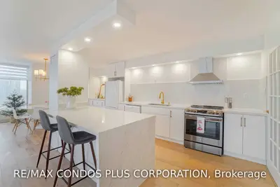 2045 Lake Shore Boulevard W 1412, Toronto W06, ON M8V 2Z6