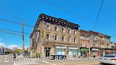 1346 Queen Street W Unit 3, Toronto W01, ON M6K 1L4
