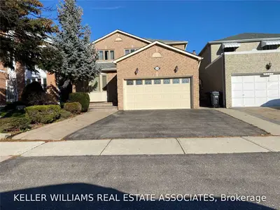 5248 Heritage Hills Boulevard, Mississauga, ON L5R 3G9
