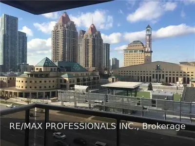 3888 Duke Of York Boulevard 819, Mississauga, ON L5B 4P5