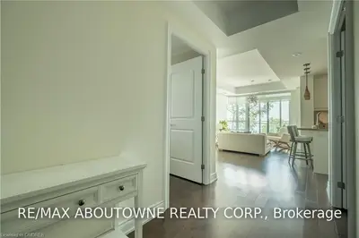3500 LAKESHORE Road W 414, Oakville, ON L6L 0B4
