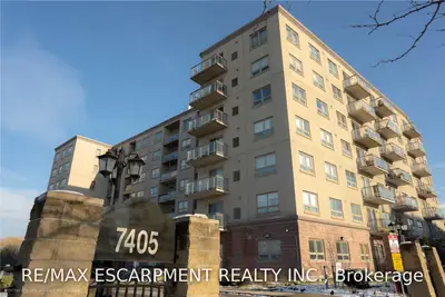 7405 Goreway Drive 704, Mississauga, ON L4T 0A3