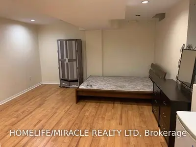 5434 Sweetgrass (Bsmt) Gate Bsmt, Mississauga, ON L5V 2N1
