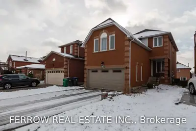 4736 Wild Rose Street, Mississauga, ON L5M 5M6