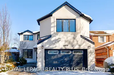 4079 Renfrew Crescent, Mississauga, ON L5L 4J9