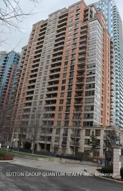 5233 Dundas Street W 1615, Toronto W08, ON M9B 6M1
