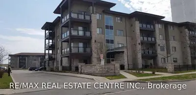 570 Lolita Gardens Road 129, Mississauga, ON L5A 0A1