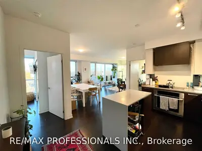 1830 Bloor Street W 610, Toronto W02, ON M6P 3K6