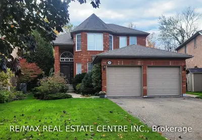 50 Standish Street, Halton Hills, ON L7G 5V6