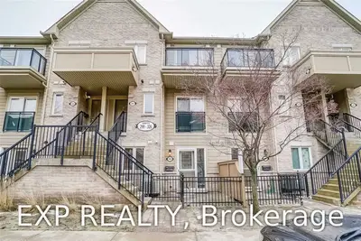 4975 Southampton Drive 306, Mississauga, ON L5M 8C9