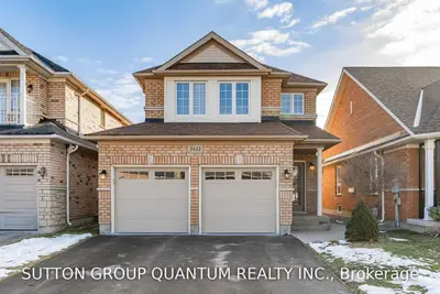 3432 Sunlight Street, Mississauga, ON L5M 7M7