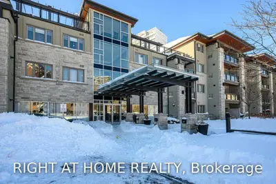 570 Lolita Gardens 430, Mississauga, ON L5A 0A1