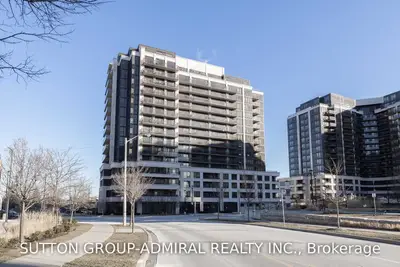 1 De Boers Drive 304, Toronto W05, ON M3J 0G6