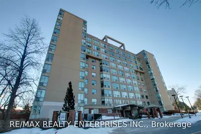 1110 Walden Circle 703, Mississauga, ON L5J 4R3