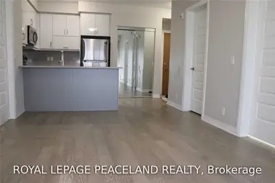 128 Grovewood Common 111, Oakville, On L6h 0x3
