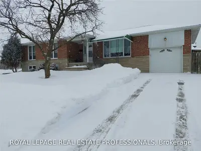89 Tavistock Road Main Fl, Toronto W05, ON M3M 2N8