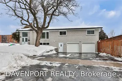 1414 Tyneburn Crescent, Mississauga, ON L4X 1P9