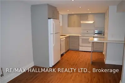 232 Annette St Street Lower, Toronto W02, ON M6P 1P8