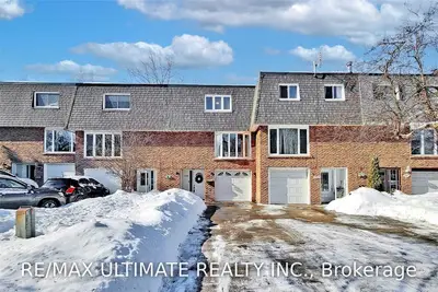 1043 Falgarwood Drive N, Oakville, ON L6H 1N7
