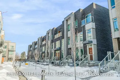 27 Applewood Lane 136, Toronto W08, ON M9C 2Z7