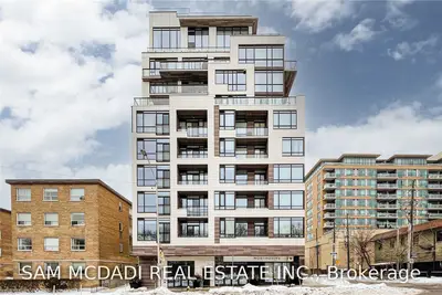 1990 Bloor Street W 515, Toronto W02, ON M6P 0B6