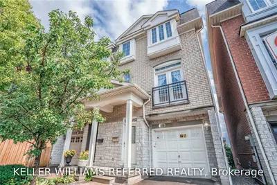 20 Lambrinos Lane, Toronto W05, ON M3N 0A1