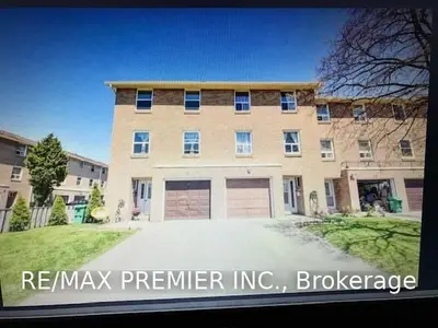 7255 Dooley Drive 1, Mississauga, ON L4T 2S7