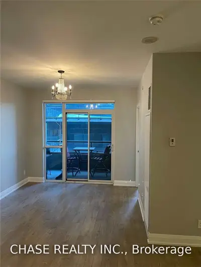 403,110 Marine Parade Drive 403, Toronto W06, ON M8V 0A3