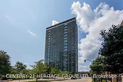 105 The Queensway Avenue 1316, Toronto W01, ON M6S 5B5