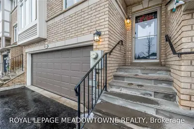 46 Atwood Avenue, Halton Hills, ON L7G 5Z9
