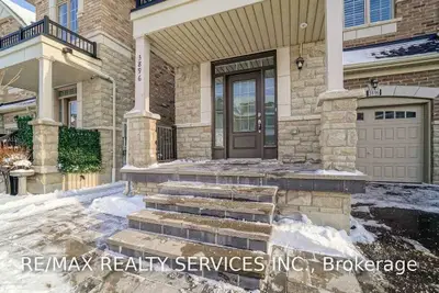 3896 Arvona Place, Mississauga, ON L5M 6L3