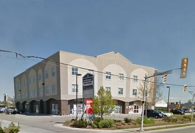 165 Cross Avenue 302, Oakville, ON L6J 2W7