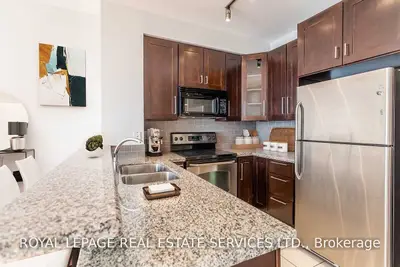 220 Burnhamthorpe Road W 3105, Mississauga, On L5b 4n4