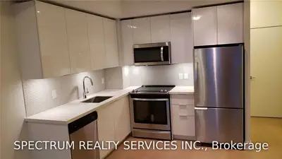30 Shore Breeze Drive 4814, Toronto W06, ON M8V 0J1