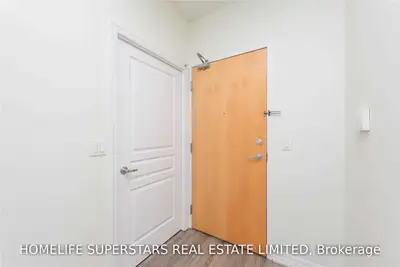 3939 Duke Of York Boulevard 1101, Mississauga, On L5b 4n2
