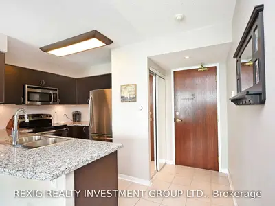 4900 Glen Erin Drive 1006, Mississauga, ON L5M 7S2
