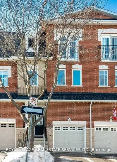 22 Wesleyan Street, Halton Hills, On L7g 2e1