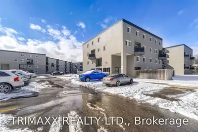 2001 Bonnymede Drive E 111, Mississauga, ON L5J 4H8