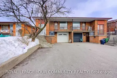 254 Grandravine Drive, Toronto W05, ON M3N 1J3