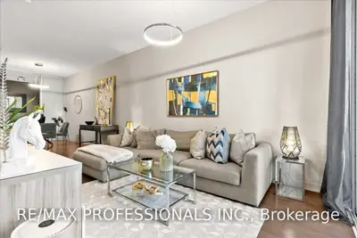 90 Park Lawn Road 706, Toronto W06, ON M8Y 0B6